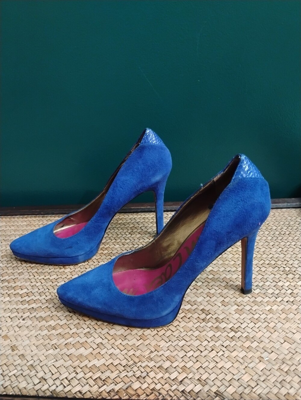 Sam Edelman Celia Mazarine Blue Suede Pumps Sz 10 - Picture 10 of 11